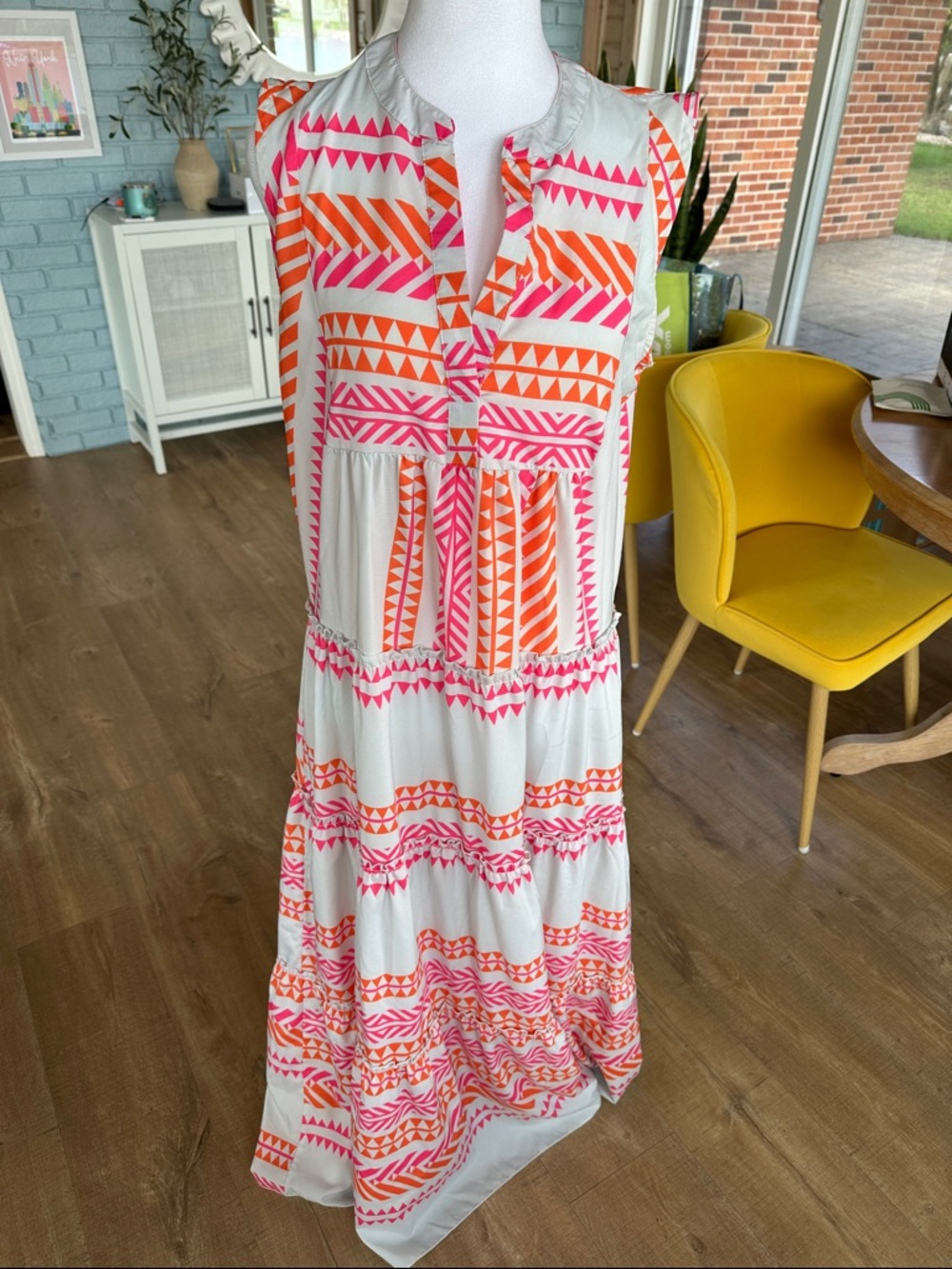Women’s Sleeveless Maxi Dress in Hot Pink & Orange Print